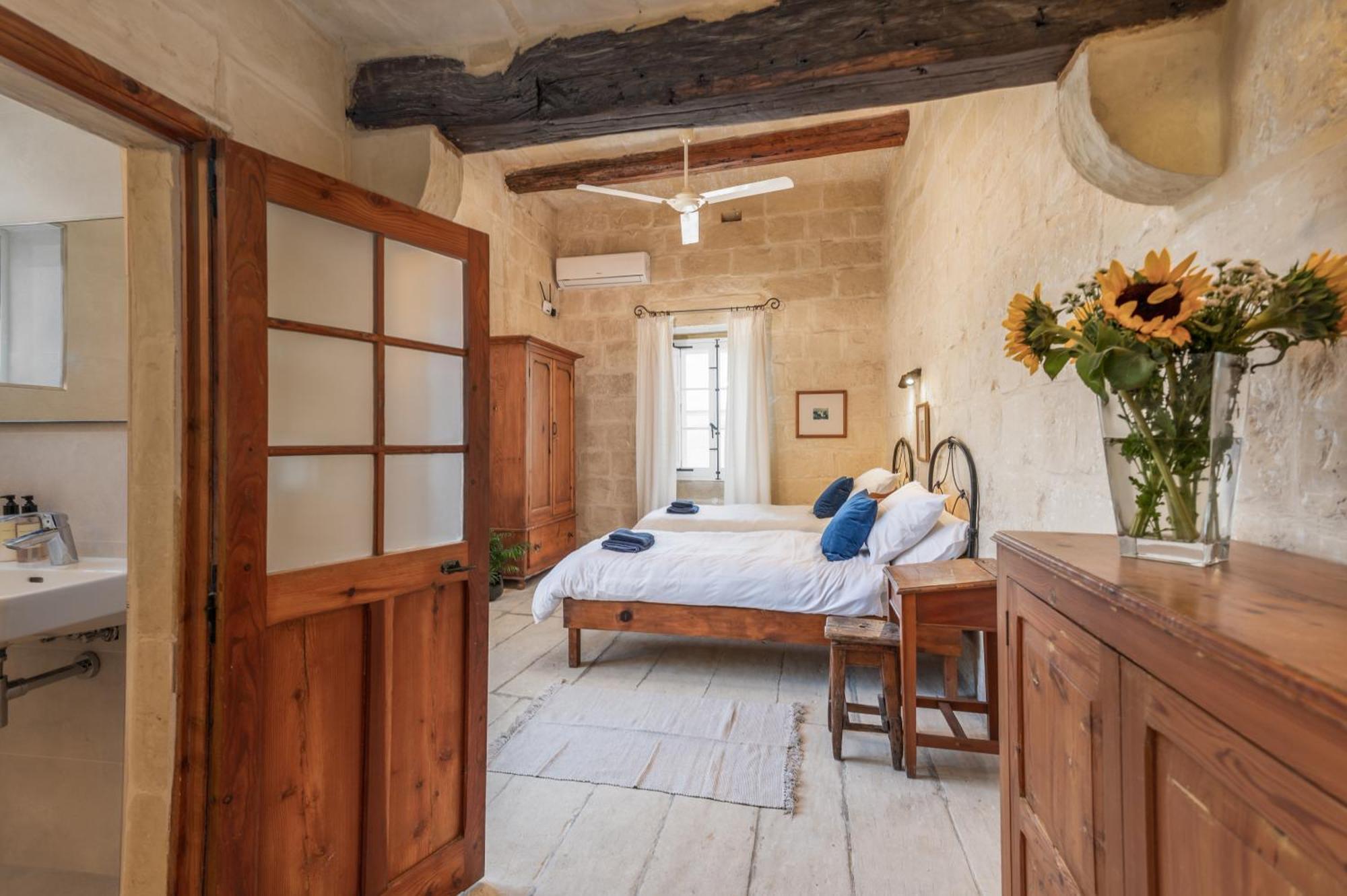 Dar Ta' Betta Farmhouse With Private Pool Għarb Buitenkant foto