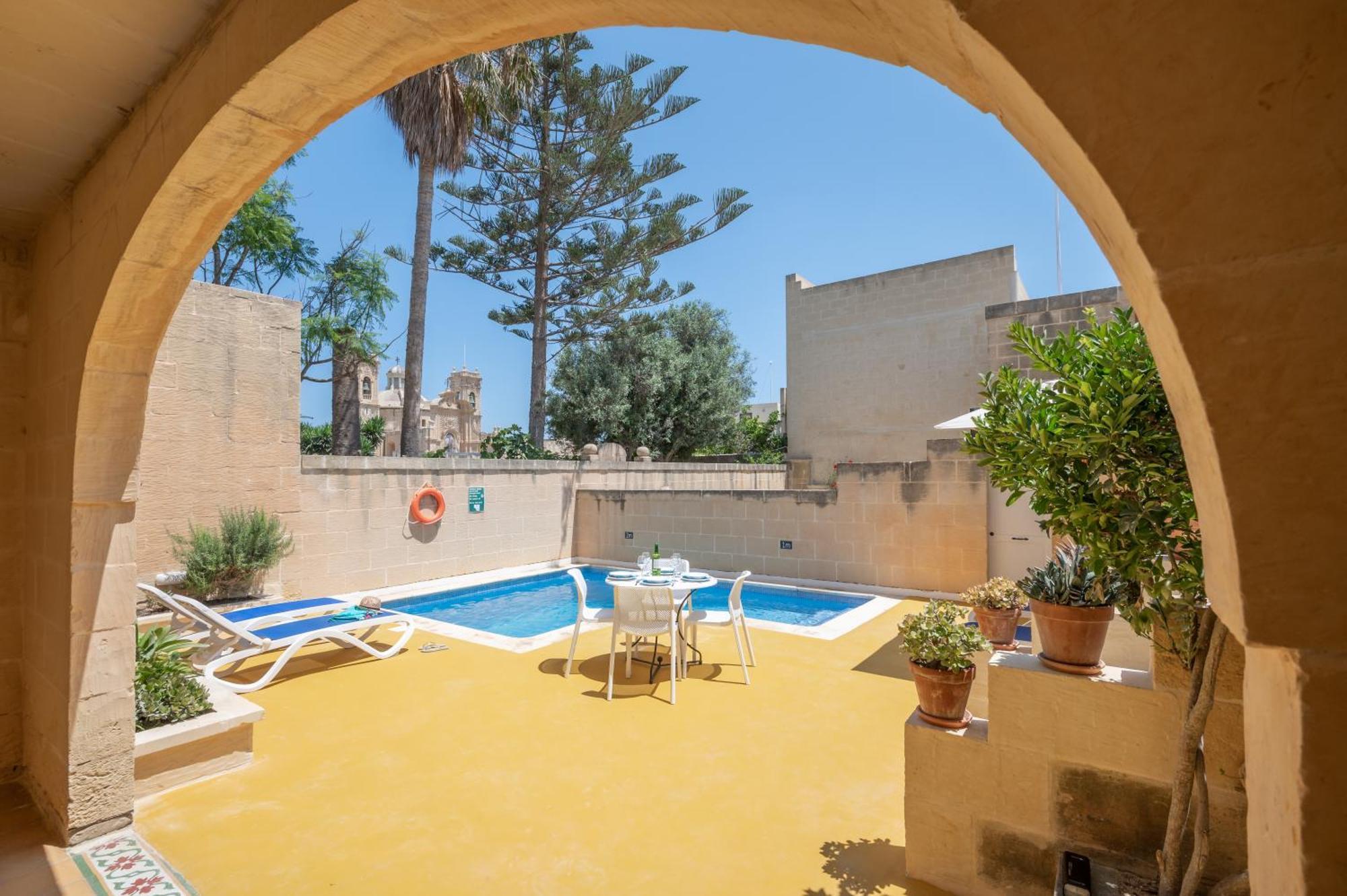 Dar Ta' Betta Farmhouse With Private Pool Għarb Buitenkant foto