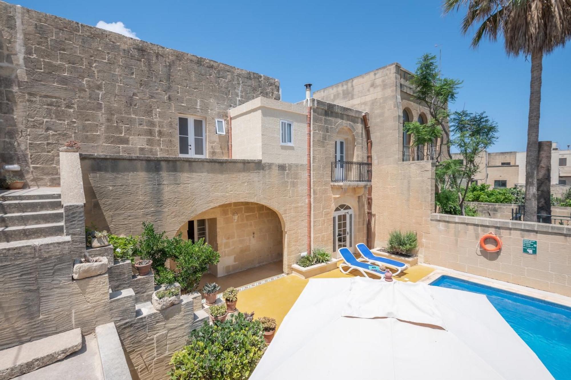 Dar Ta' Betta Farmhouse With Private Pool Għarb Buitenkant foto
